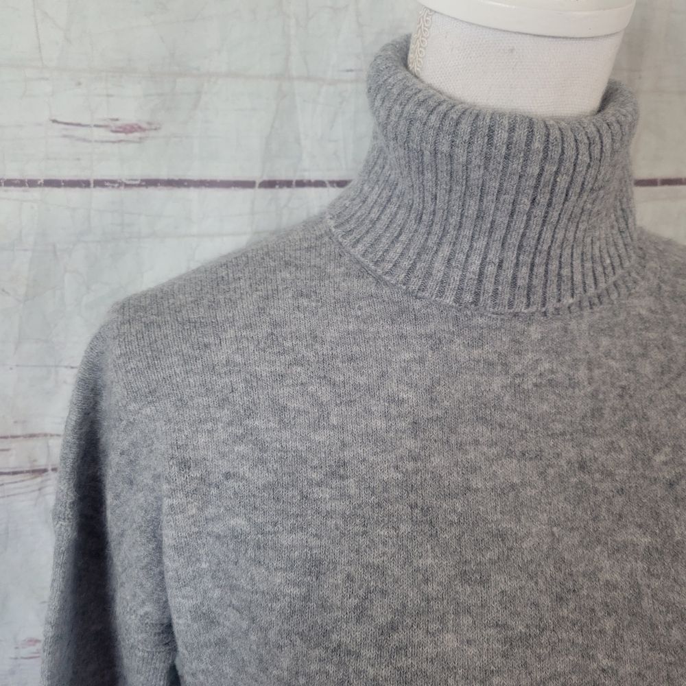 J. Crew Turtleneck in Supersoft Yarn XXS NWT - Picture 6 of 8